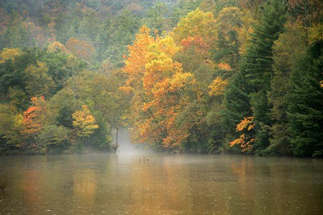 66 - Rainy River, TN ©2006 Carrie Barton